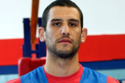 Χωρίς Παραγυιό με Ηλυσιακό