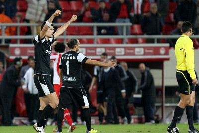 Αλλαγή σκηνικού ή μία από τα ίδια;