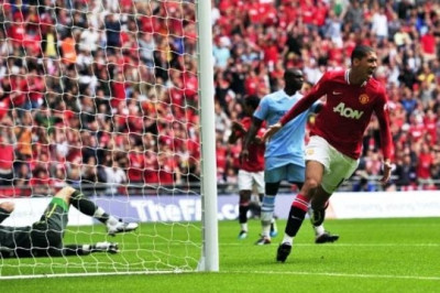 Πλήγμα με Σμόλιγνκ στη Γιουνάιτεντ