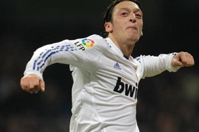 Οζίλ: «Στον Κασίγιας η Χρυσή Μπάλα!»