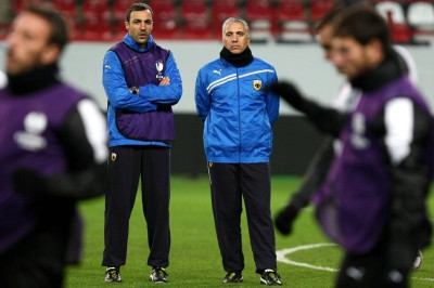 Τα εύσημα του Κωστένογλου