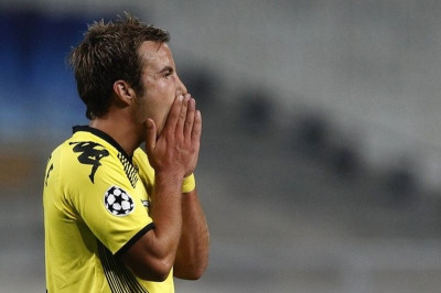 Γκέτζε: «Προκατειλημμένοι οι διαιτητές εναντίον μου»