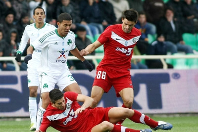 Ερωτηματικά οι Σταθάκης και Βάλλας