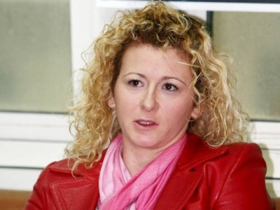 Η Πλουμπή νίκησε την Καλτσίδου!