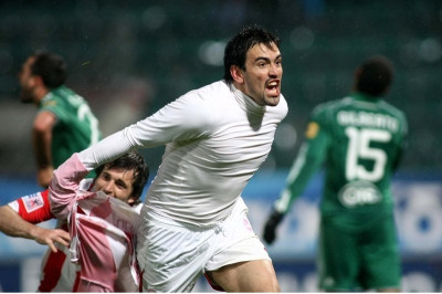 Μαρτίν σαν να λέμε… Σέλεζι στην Κέρκυρα!