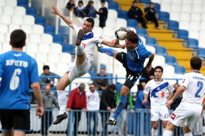 Πρόβλημα με Καραδέμητρο στον Απόλλωνα!