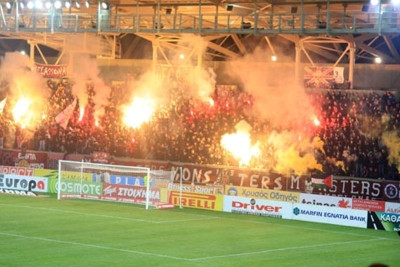 Monsters: «Μια γροθιά για την ΑΕΛ»