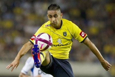 Σκέφτεται την Παρί ο Μπουντεμπού