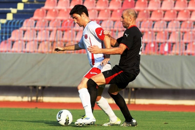 Πακάλτσης στα μετόπισθεν