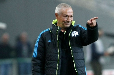 Ο κόσμος του έδωσε τον πρώτο... τίτλο