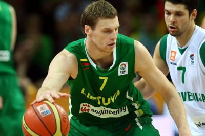 Πότσιους: «Πρότυπό μου ο Τζόρνταν»