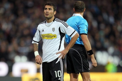 Μούτου: «Γιατί όχι στην Μίλαν;»