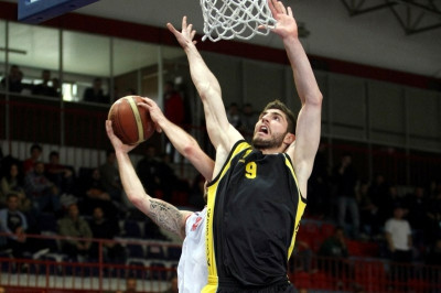 Πάνοπλος στη Δράμα ο Άρης