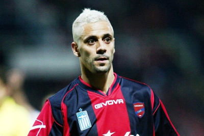 Φήμες για Εστογιανόφ και Γκενκ