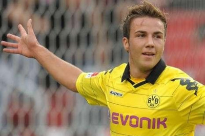 Σφάζονται στα… πόδια του Γκέτσε Γιουβέντους και Άρσεναλ