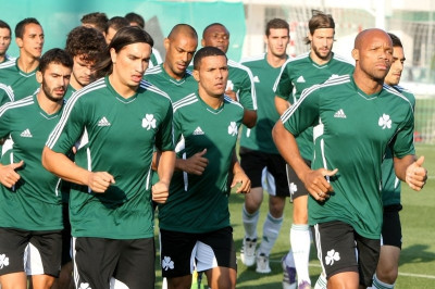 Μέσα ο Λέτο, μόνος του ο Ρούντολφ