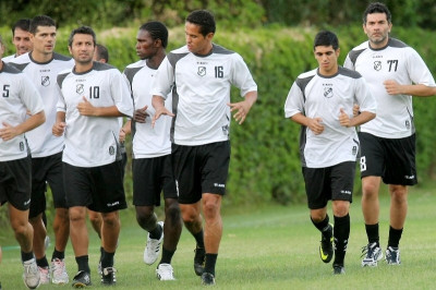 Ετοιμοπόλεμοι Κάρολ, Σουμπίνιο και Γεωργίου