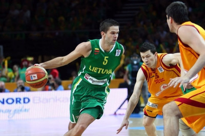 Καλνιέτις: «Θέλουμε πολύ τη νίκη»