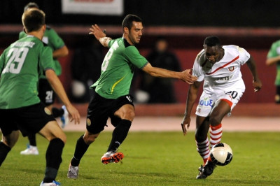 Δύο απουσίες για Πανθρακικό