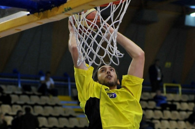 «Βλέπει» Κουκουλά ο Ίκαρος!