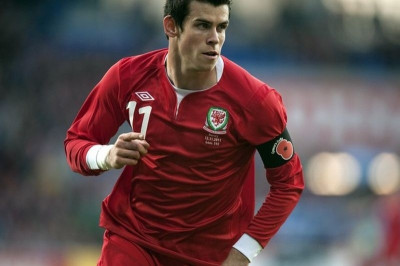 Κολακευμένος ο Μπέιλ