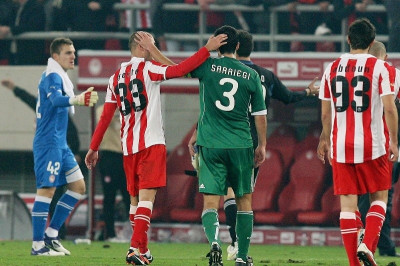 Κόκκινοι κυρίαρχοι, πράσινοι κερδισμένοι