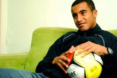 Συμβόλαιο ζητά ο Λούκας