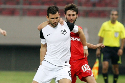 Προσπάθεια συμβιβασμού με Ρόβα