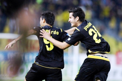 Ξένα μάτια για Λεονάρντο-Μανωλά