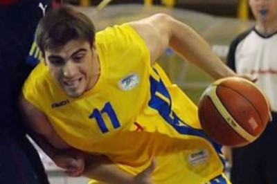 Κομπλέ στην Κηφισιά οι Ίκαροι