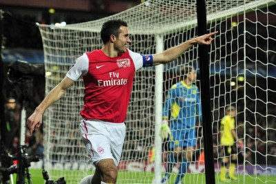 Θέλει τρόπαια ο Φαν Πέρσι