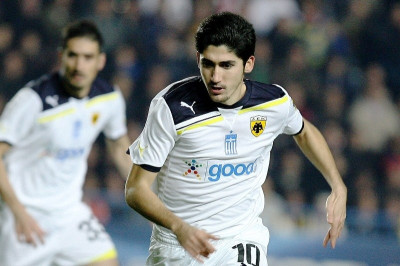 Αμφίβολοι με Άντερλεχτ οι Κάρλος και Βάργκας