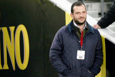 Την τουρκική Sabanci Group προωθεί ο Αδαμίδης για την ΑΕΚ