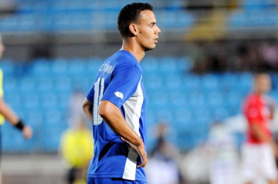 Ατομικό οι Ζαϊρί και Τζάνης, θεραπεία ο Βάντερσον