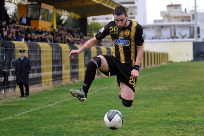 Νοκ άουτ ο Στρατάκης στον Βύζαντα