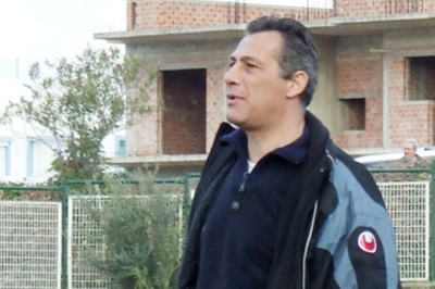 Ο Σκόνδρας στο τιμόνι της Χαλκίδας