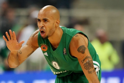 Λόγκαν: «Είμαστε μια οικογένεια»