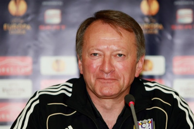 Γιάκομπς: «Να μείνουμε πρώτοι»