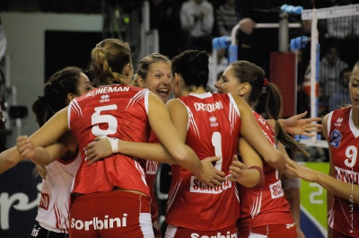 Την έκπληξη της 3ης ημέρας η Πεζάρο!