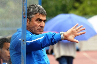 Τρεις απουσίες για Γκουλή