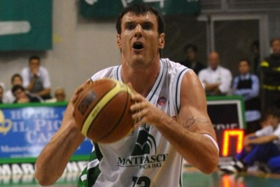 Στο χειρουργείο ο Λαβρίνοβιτς