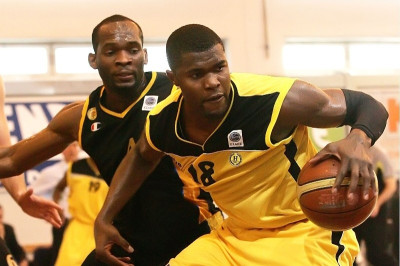 Νάνα: «Διπλή πρόκληση με Κολοσσό»