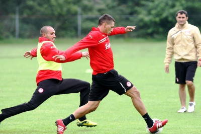 Χωρίς Τζεμπούρ, Χολέμπας, Γέστε η προπόνηση του Ολυμπιακού