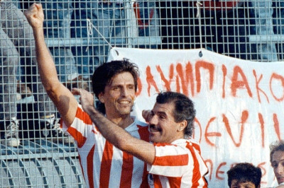 Το αντίο του «ράμπο» (photos+videos)