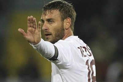 Σκέφτεται την Πρέμιερ ο Ντε Ρόσι