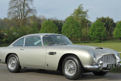Πουλήθηκε η Aston Martin DB5 του Τζ. Χάρισον