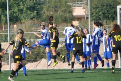 Κάταγμα στον αγκώνα η Μαρινάκη