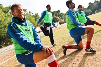 Τεστ με τους Νέους η Καλλονή