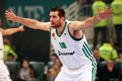 Σύνθημα νίκης από Καϊμακόγλου