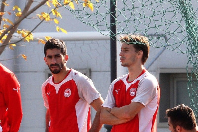 Κρούση Πανιωνίου σε Ολυμπιακό για Ζαραδούκα-Χαβίτο